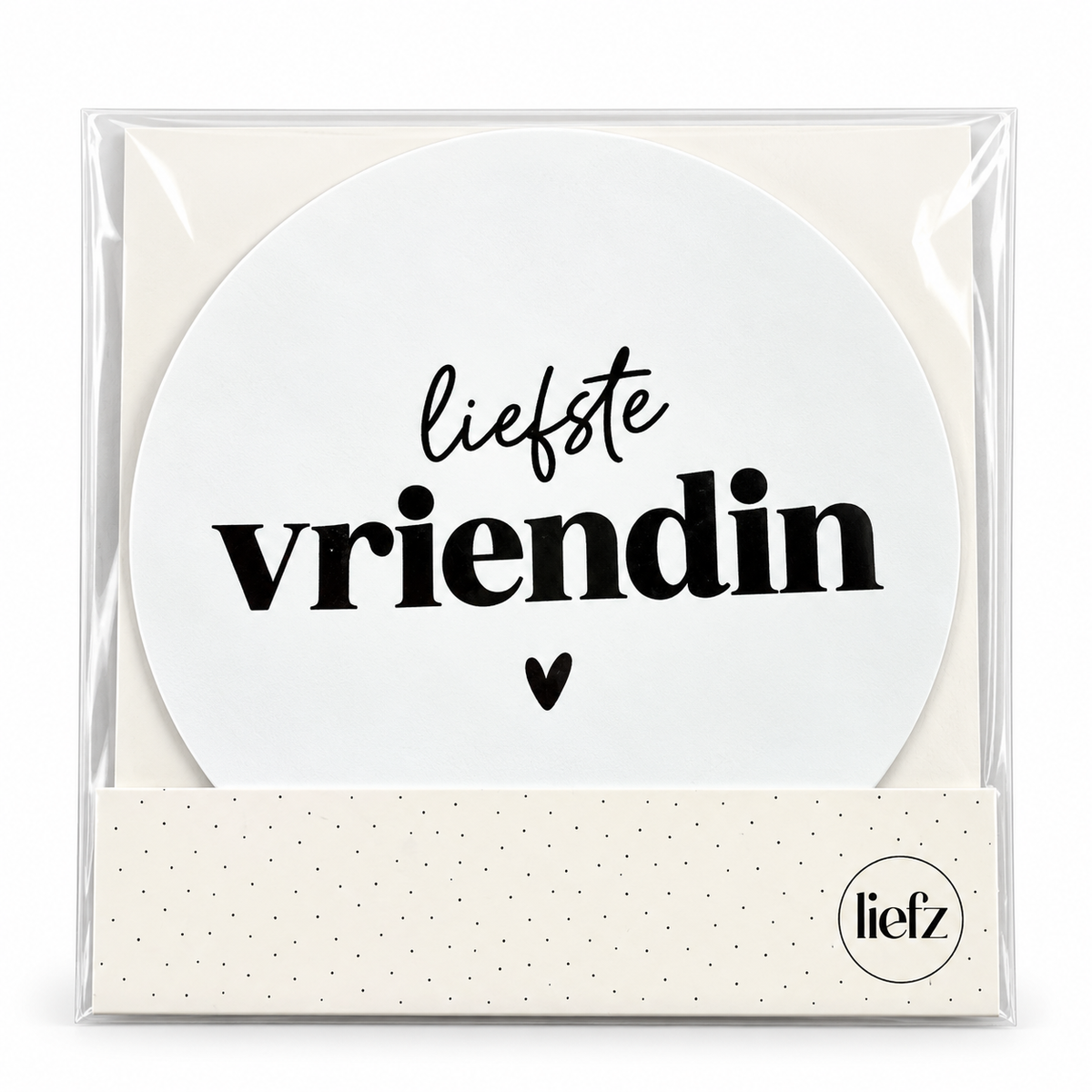 Witte Liefz magneet met de zwarte tekst ‘liefste vriendin’ en een klein hartje