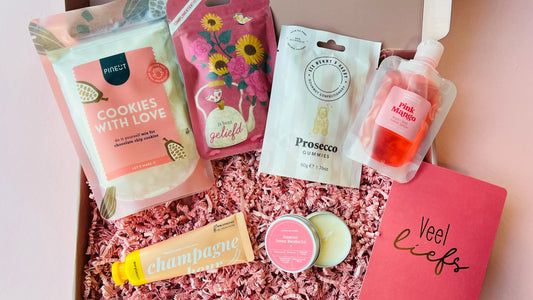 Monatliche Geschenkbox Februar – Briefkasten-Geschenk voller Selbstliebe