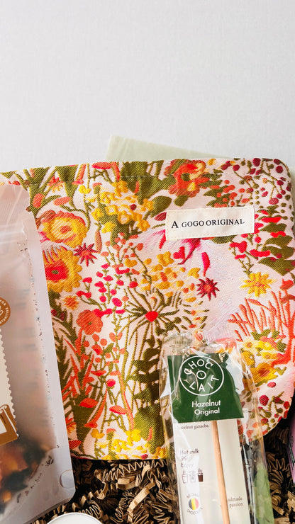 Inhoud van de Mystery MAANDBOX van The Prezzent – cadeau box voor verjaardag, bedankje of verrassing