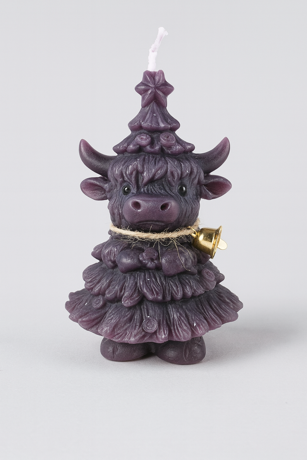 Kerst koe kaars – paarse Highland kerstkaars met kerstmuts en details – The Prezzent

