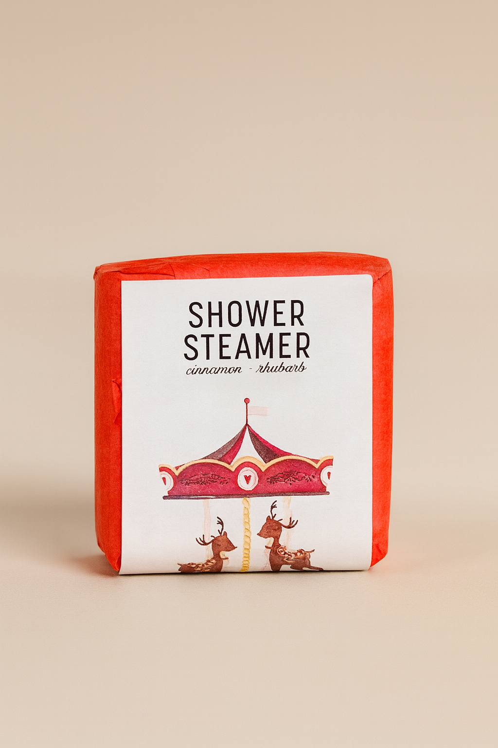 Douche Steamer Rabarber Cinnamon in feestelijke rode verpakking – aromatische kerst douche steamer.