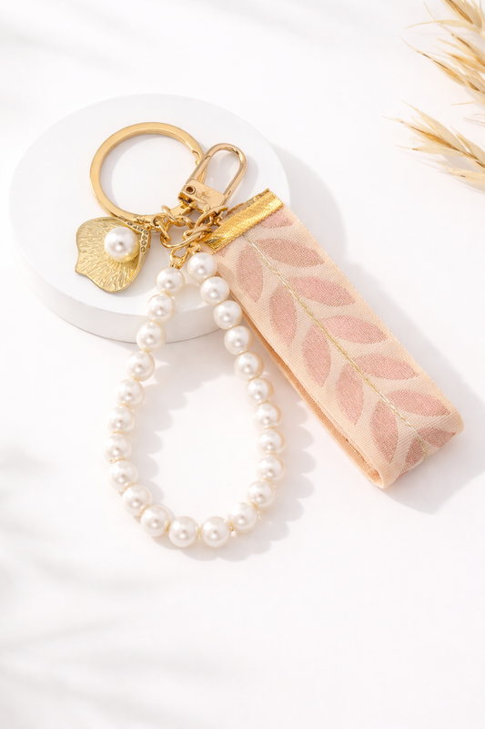 Elegante parel sleutelhanger met glanzende parel, luxe cadeau accessoire voor sleutelbos of handtas