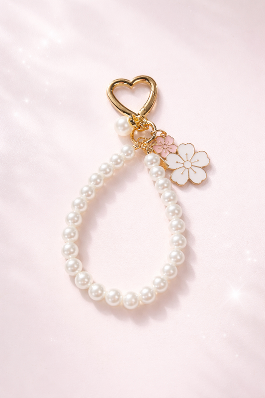 parel sleutelhanger met bloemen elegant cadeau accessoire