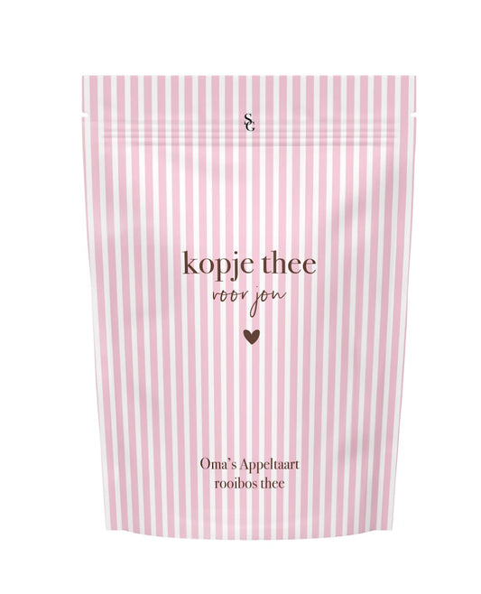 Kopje Thee voor Jou met Oma’s Appeltaart rooibosthee in roze gestreepte cadeauverpakking