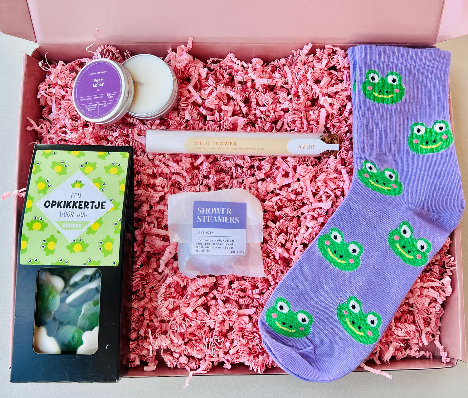 beterschap cadeau brievenbus cadeaubox met badzout kaars en sokken