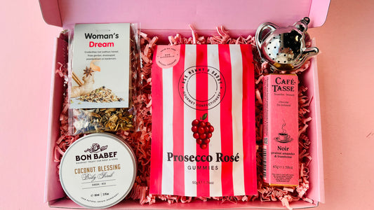 Moederdag brievenbus cadeau met body scrub, thee, prosecco gummies en chocolade