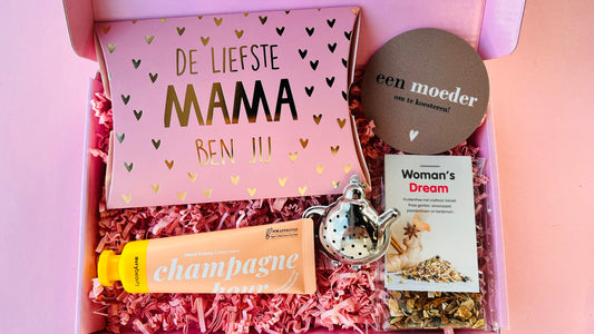 Moederdag brievenbus cadeau met liefste mama doosje, thee en handcreme
