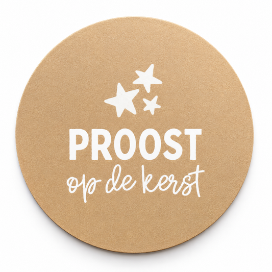 Ronde goudkleurige onderzetter met de tekst Proost op de Kerst en witte sterren