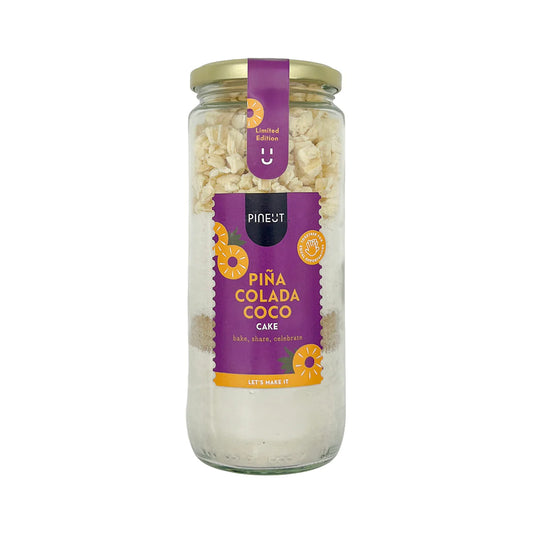 Piña Colada Coco Cake bakmix in glazen fles van Pineut