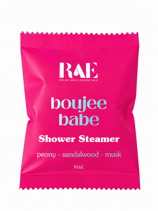 RAE Boujee Babe Shower Steamer met peony, sandelhout en musk